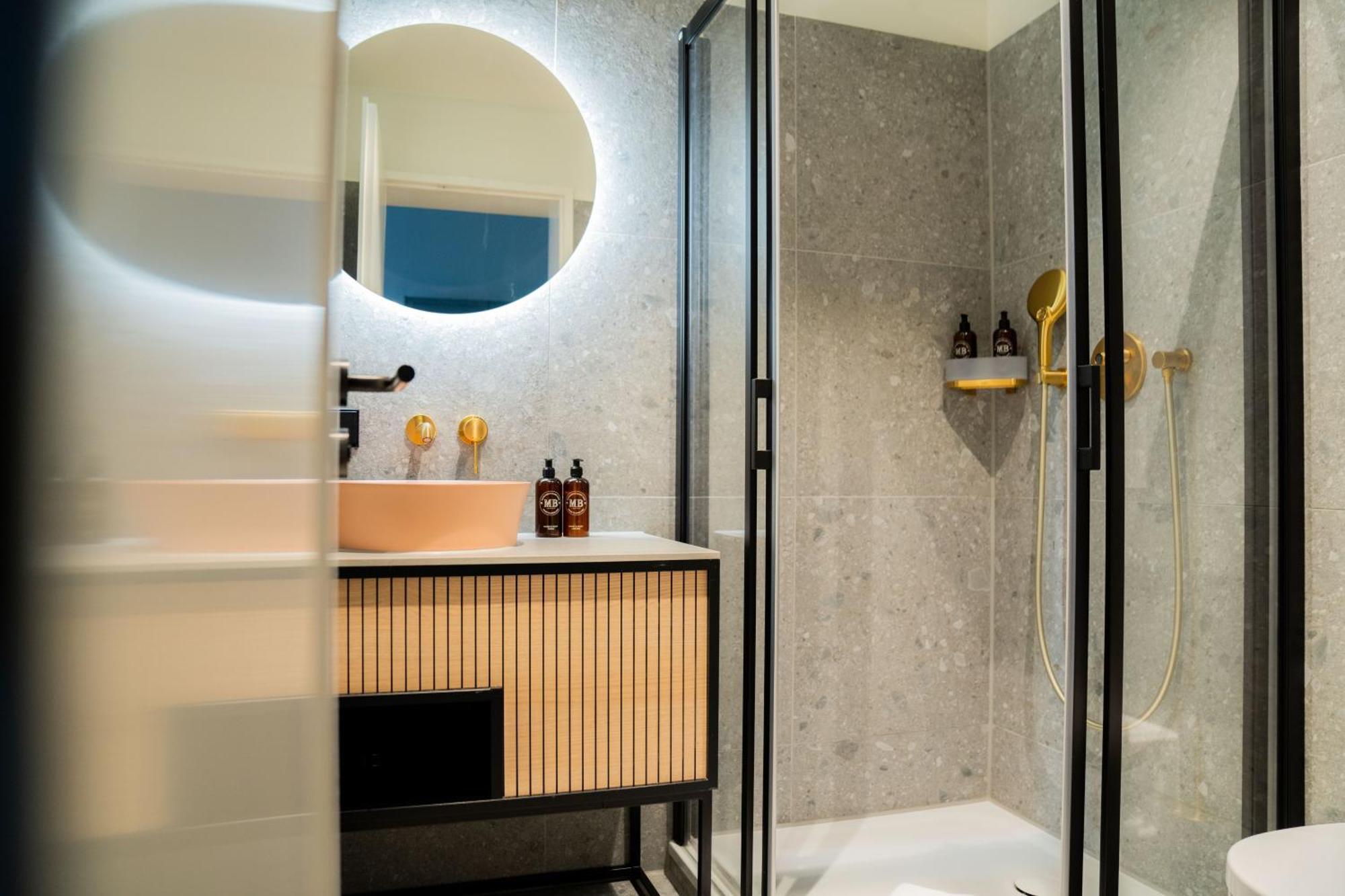 Aparthotel New Opening! Digital Check-in - Park By Charly Lübeck